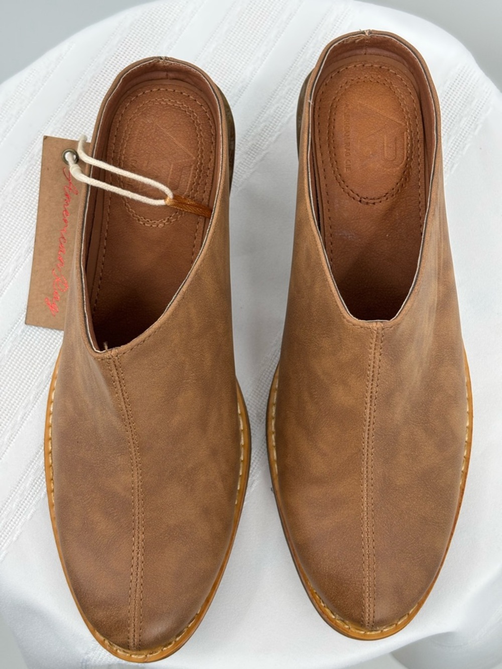 American Rag Segovia Slip-on Shoes, Size 7 - Picture 2 of 4